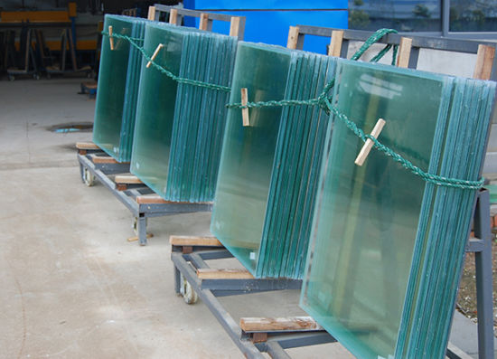 Heat Insulation Wet Perfusion Type Fire Glass