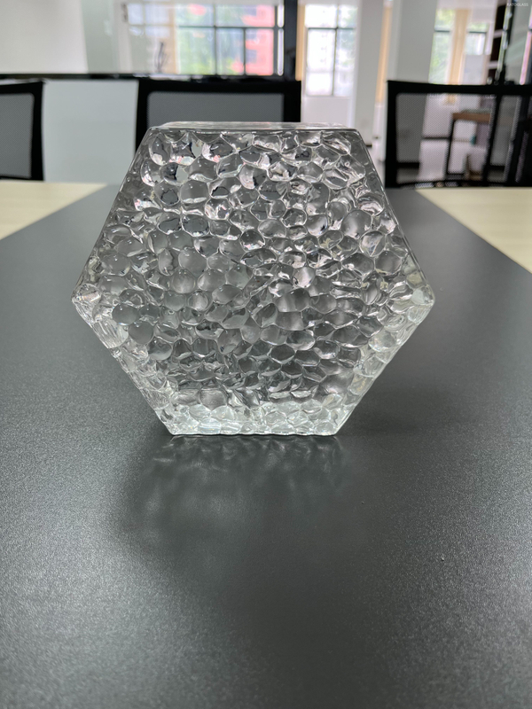Hexagon Transparent Glass Brick Embedded Solid Hot Melt Glass Bricks Honeycomb Pattern Blocks for Wall Partition Decorative Glass Block