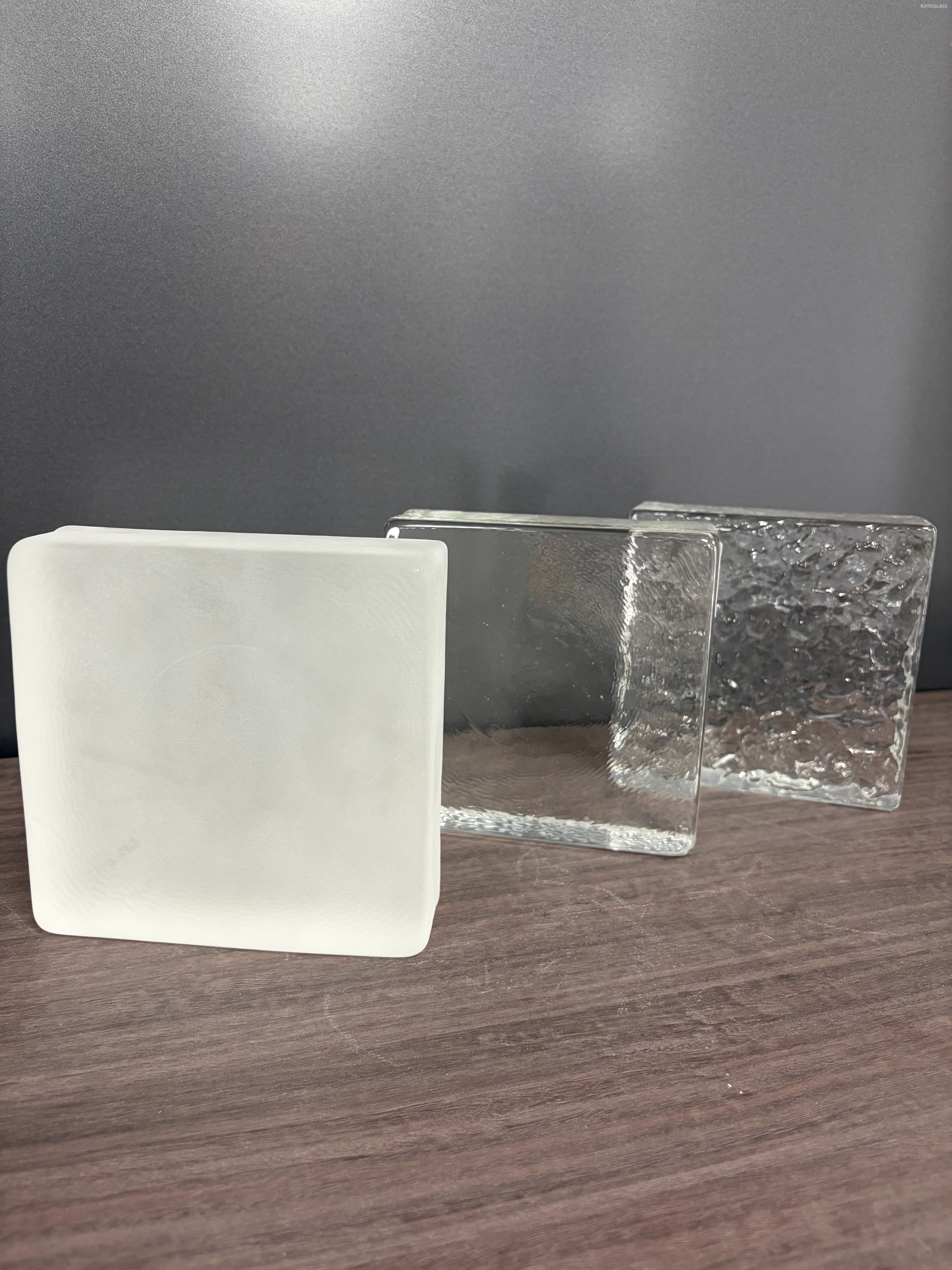Frosted Glass Brick Home Interior Decorative Colored Solid Glass Brick 150x150x50mm Hot-melt Glass Wall Bricks for Building 