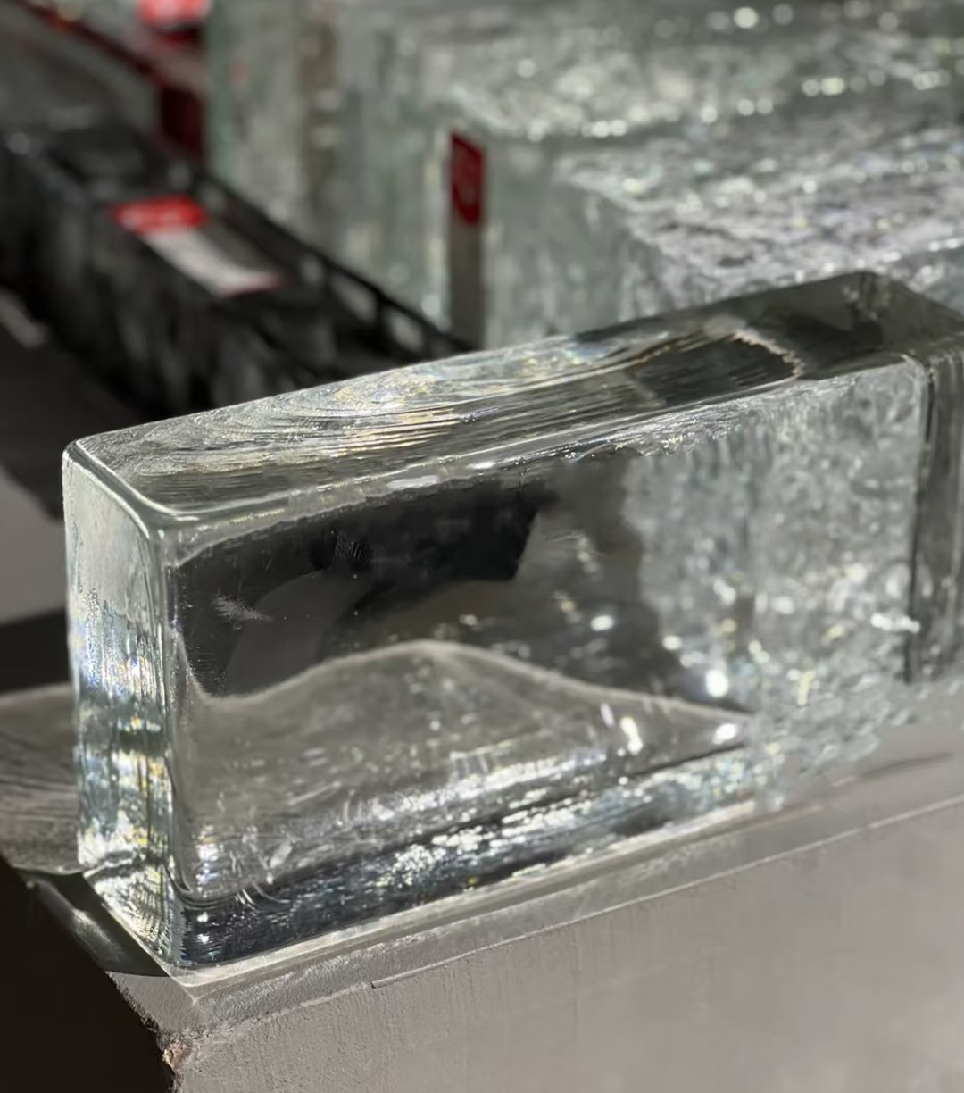 From Factory to Australia: How Hollow Glass Blocks and Solid Glass Bricks Work Together in Luxury Wellness Projects
