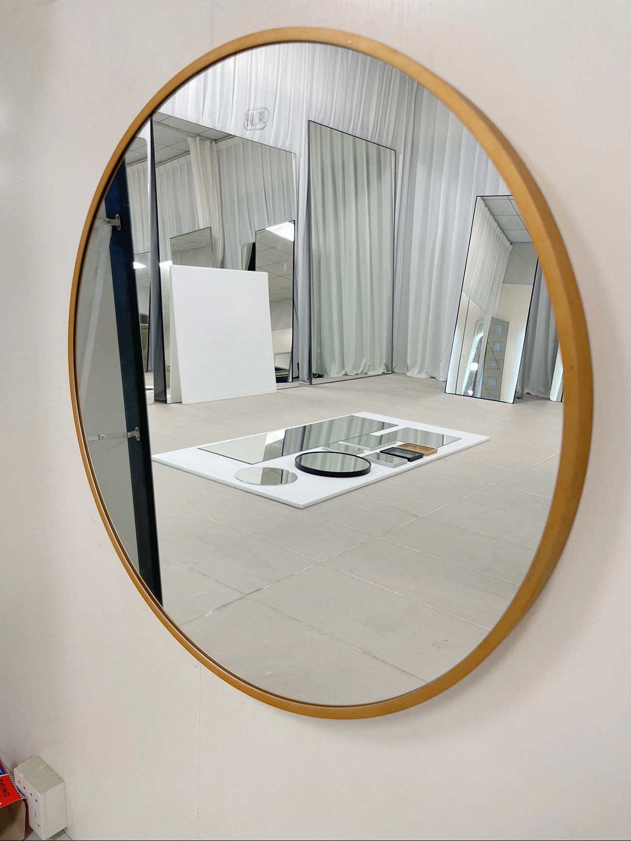 project mirror manufacturer
