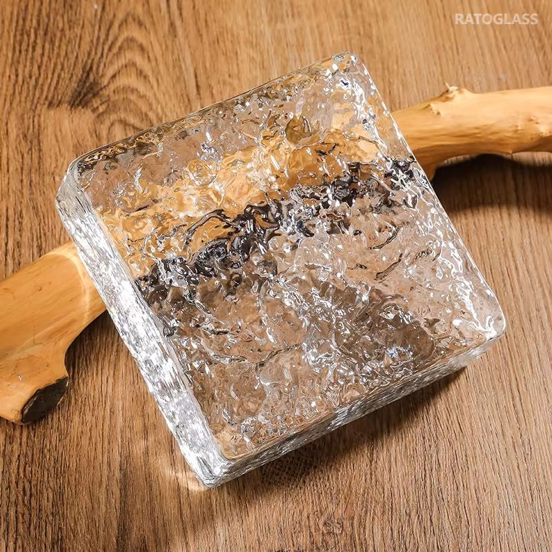 150*150*50mm Square Glass Brick Cloudy Glass Bricks Home Decoration Hot Melt Clear Glass Blocks Crystal Bricks for Wall Partition