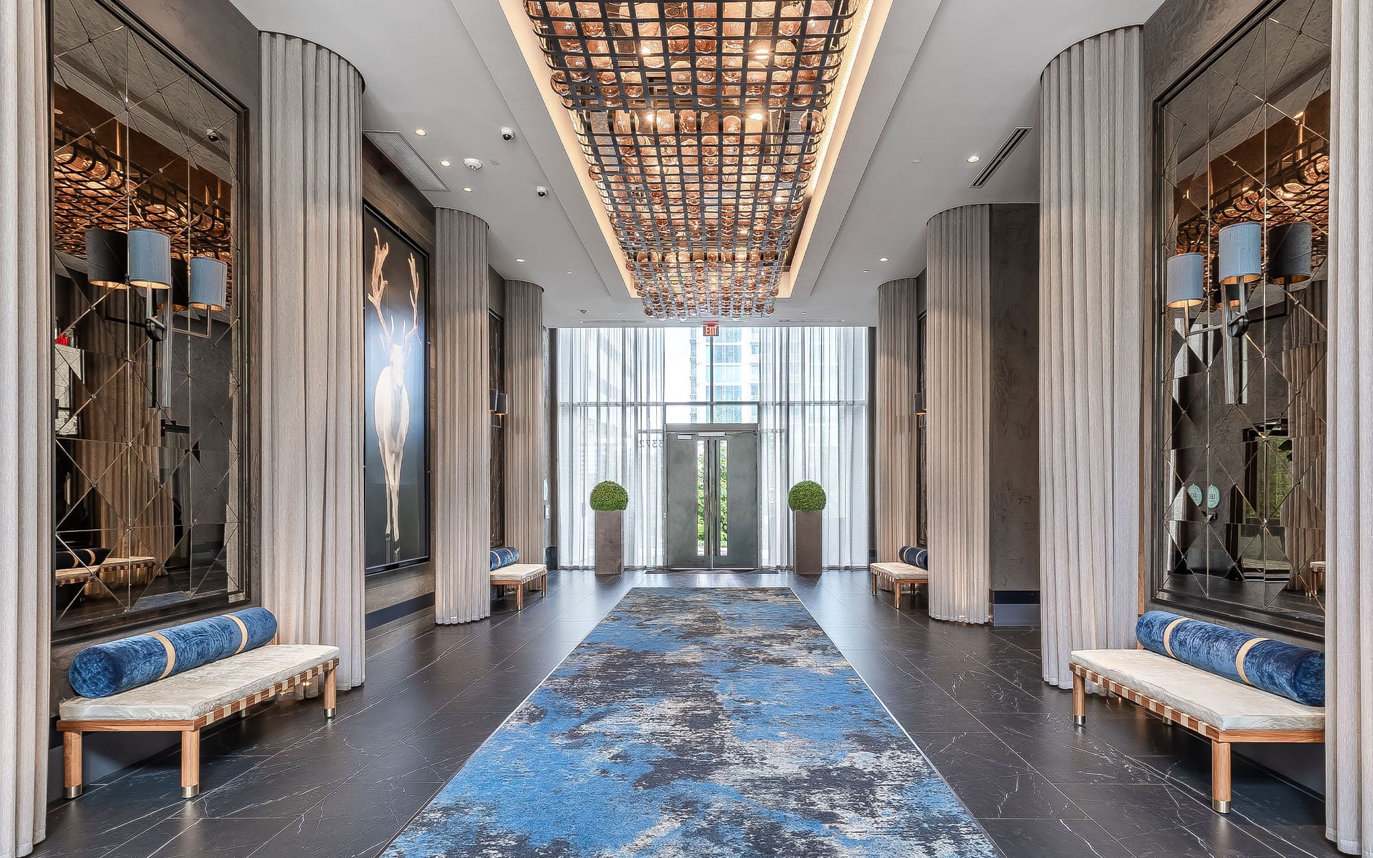 Commercial Mirror Manufacturing Process: Step-by-Step Guide with Applications & Cost Factors