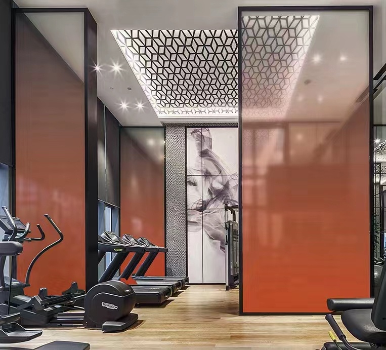 Custom gradient glass